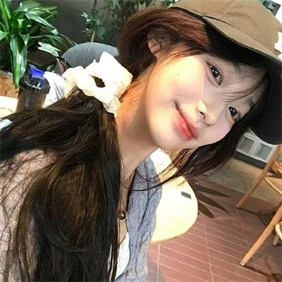 明月入卿怀